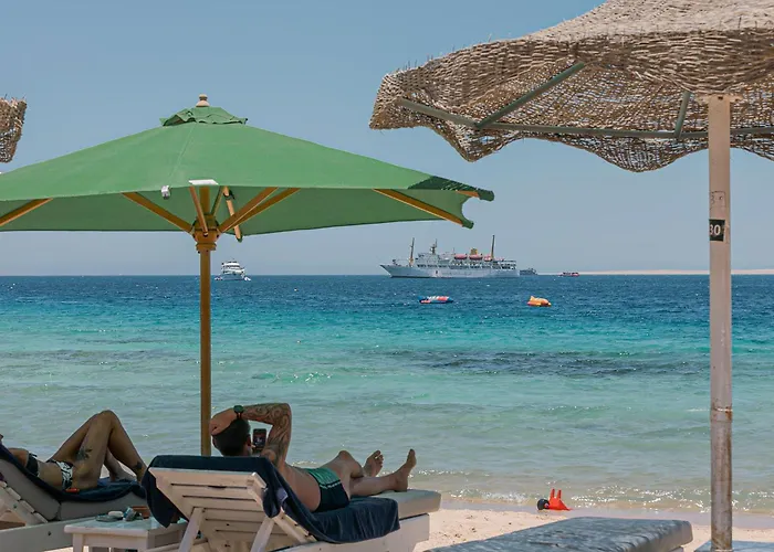 Apartamento Quiet Stylish Near New Marina With Pool View Hurghada